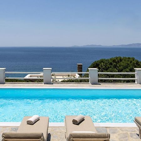 Big Blue Suites & Apartments Kionia Dış mekan fotoğraf