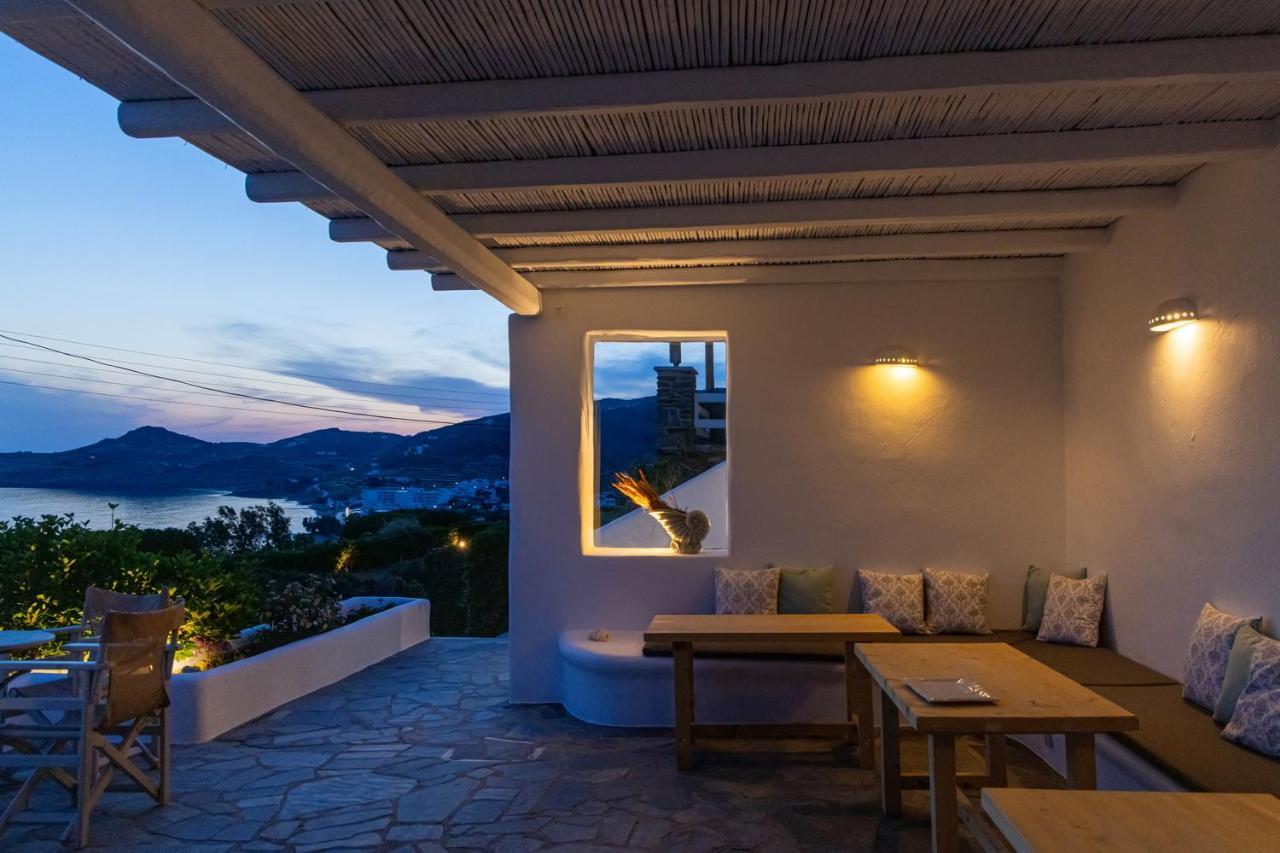 Big Blue Suites & Apartments Kionia Dış mekan fotoğraf