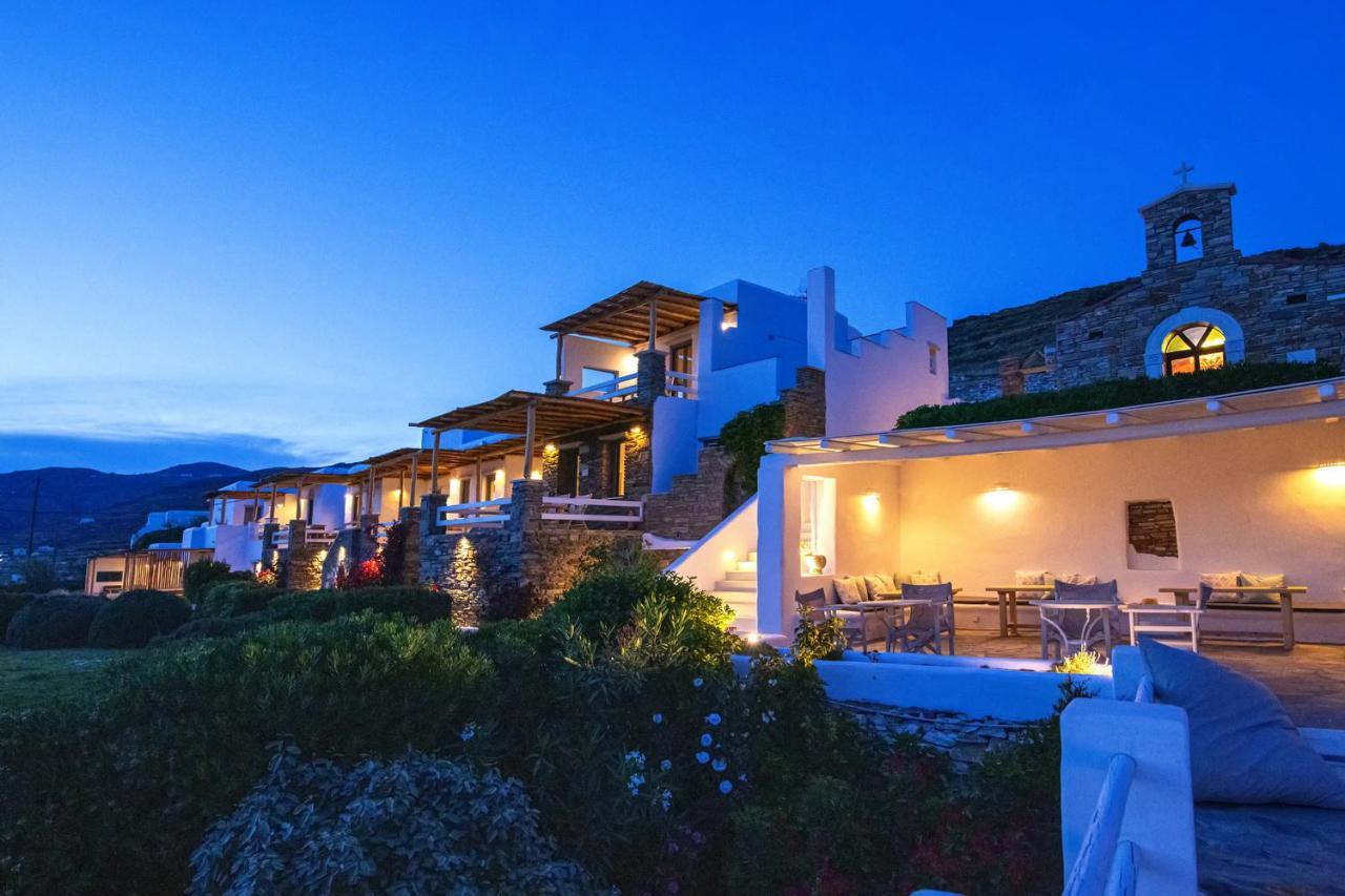 Big Blue Suites & Apartments Kionia Dış mekan fotoğraf