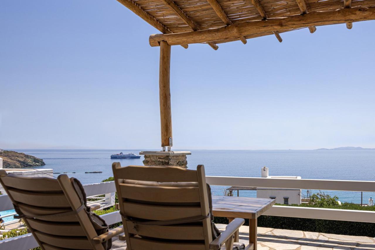Big Blue Suites & Apartments Kionia Dış mekan fotoğraf