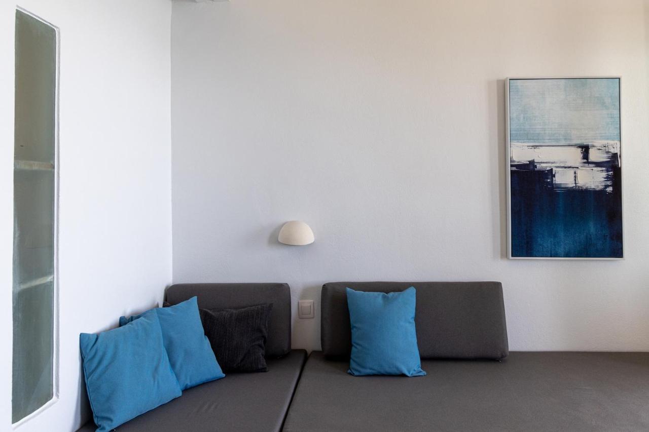 Big Blue Suites & Apartments Kionia Dış mekan fotoğraf